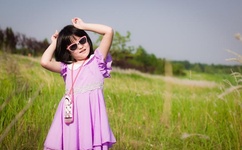 腿分大点就不疼了